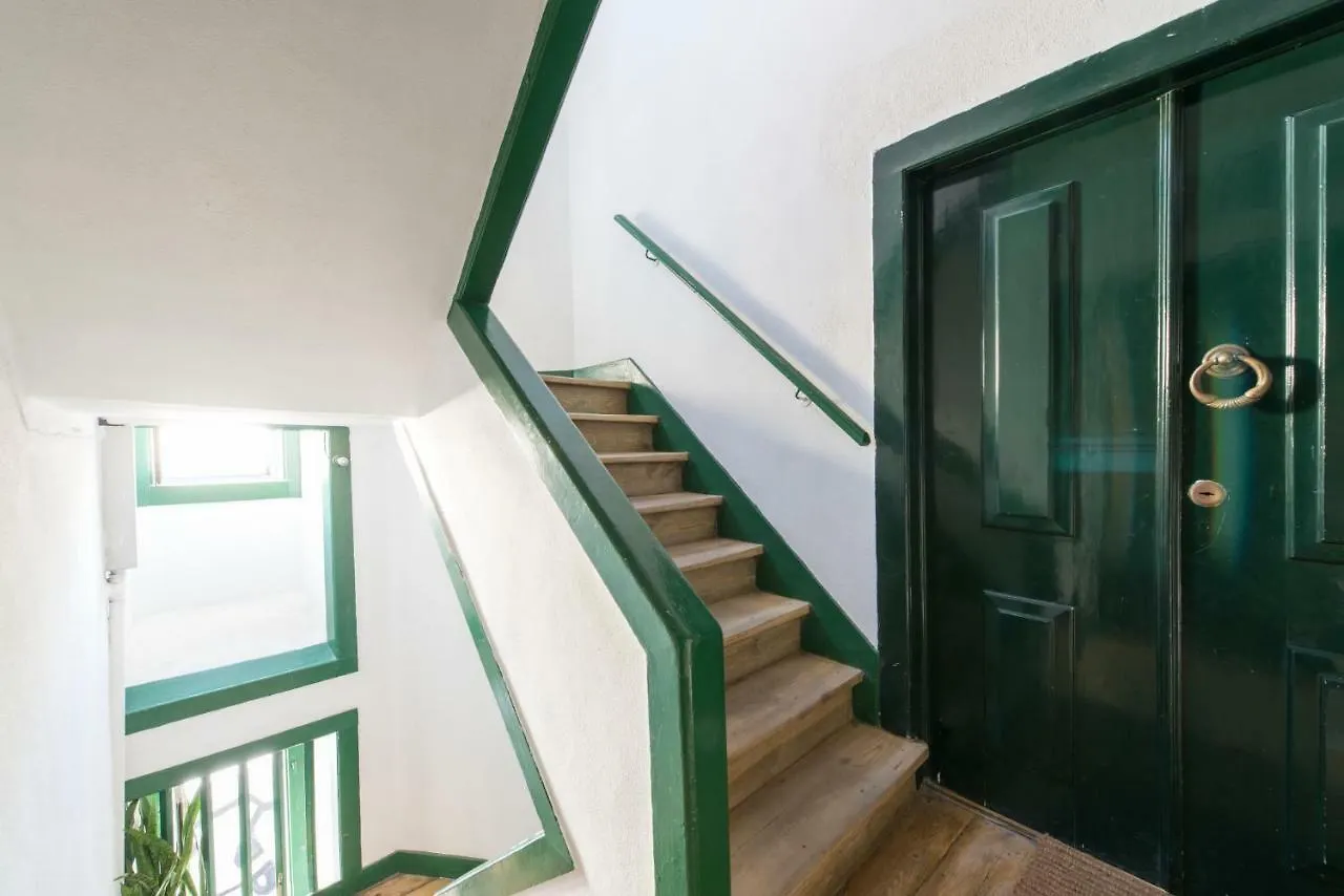 Cozy Apartment In Historic Center Lisbon